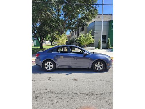 Blue 2014 Chevrolet Cruze 1LT