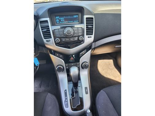 Blue 2014 Chevrolet Cruze 1LT