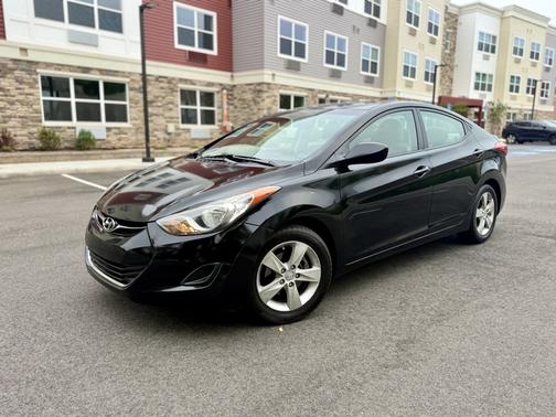 2011 Hyundai ELANTRA GLS