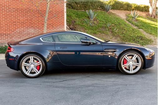 Blue 2009 Aston Martin V8 Vantage Base