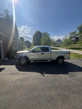 Silver 2011 Ford F-150 XLT