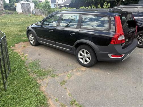Black 2009 Volvo XC70 T6