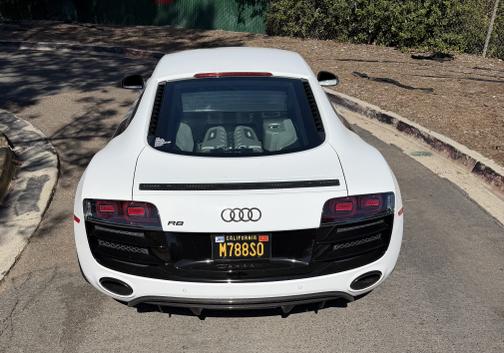 2012 Audi R8 5.2 quattro