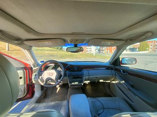 2004 Cadillac DeVille Base