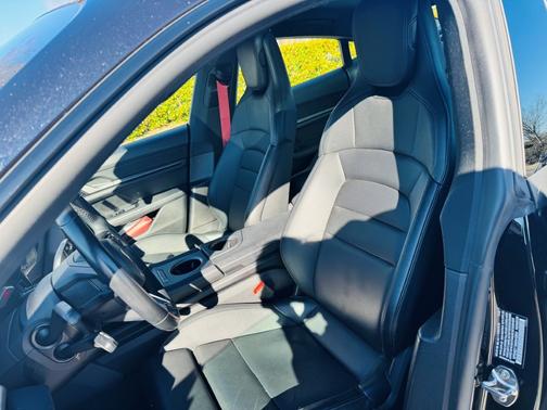 2021 Porsche Taycan Taycan 4S