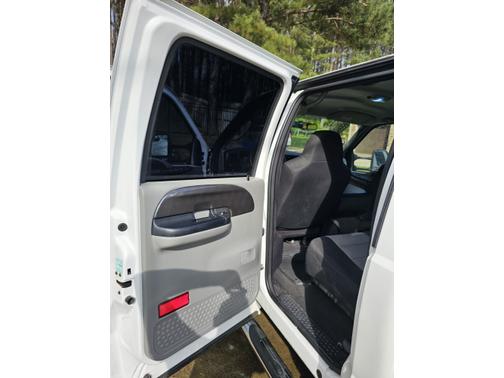 2003 Ford F-250 XLT Crew Cab Super Duty