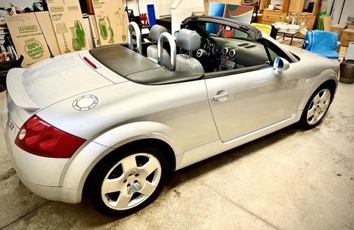 Silver 2001 Audi TT Roadster quattro