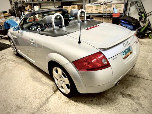 Silver 2001 Audi TT Roadster quattro
