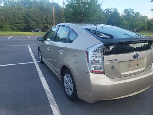 2010 Toyota Prius IV