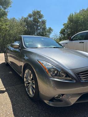 Silver 2012 INFINITI G37 Journey