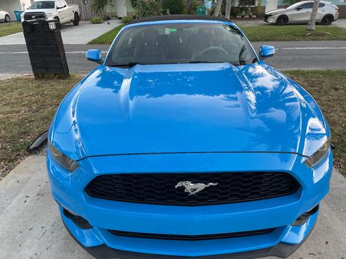 2017 Ford Mustang EcoBoost Premium