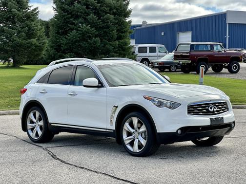 2009 INFINITI FX50 Base