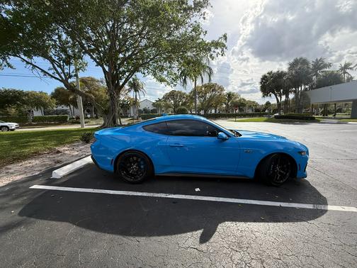 2024 Ford Mustang GT Premium