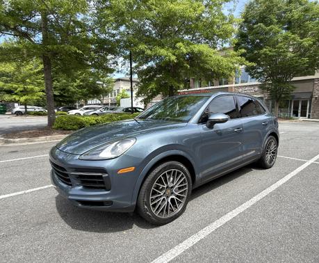 Blue 2019 Porsche Cayenne Cayenne