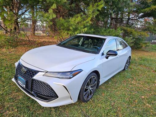 2019 Toyota Avalon Touring