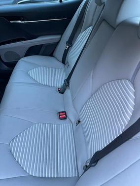 Silver 2020 Toyota Camry Hybrid SE