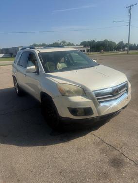 Silver 2007 Saturn Outlook XR