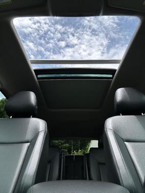 Gray 2019 Volkswagen Atlas 3.6L SEL R-Line