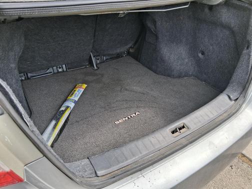 Gray 2014 Nissan Sentra S