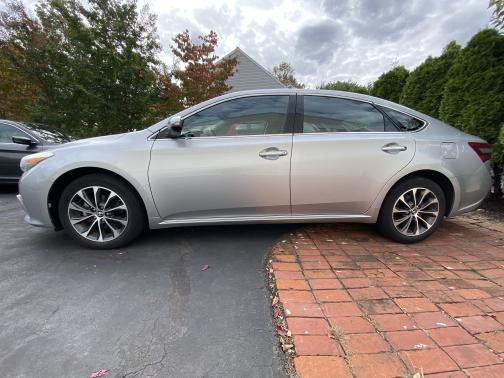 2017 Toyota Avalon XLE Premium