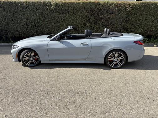 Gray 2022 BMW 430 i