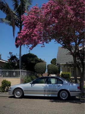2000 BMW 528 i