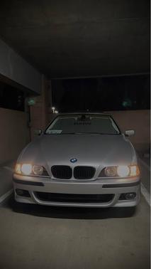 2000 BMW 528 i