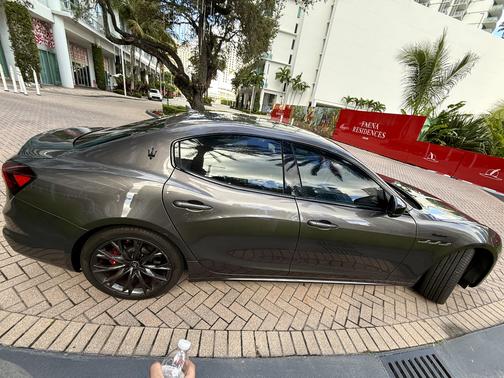 2022 Maserati Ghibli Modena