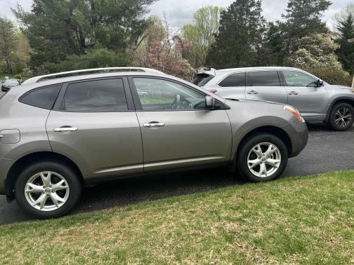 2010 Nissan Rogue SL