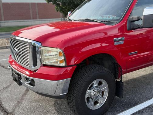 Red 2006 Ford F-350 Lariat Crew Cab Super Duty