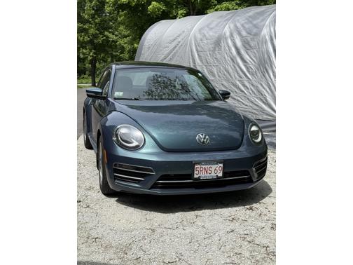 2018 Volkswagen Beetle 2.0T Coast