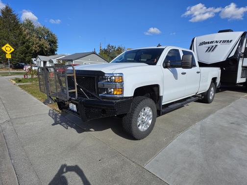 White 2017 Chevrolet Silverado 3500 WT