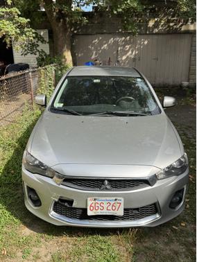 2017 Mitsubishi Lancer ES