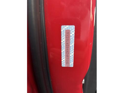 2004 Pontiac Vibe Base