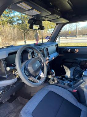 2022 Ford Bronco Base