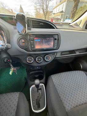 2015 Toyota Yaris LE
