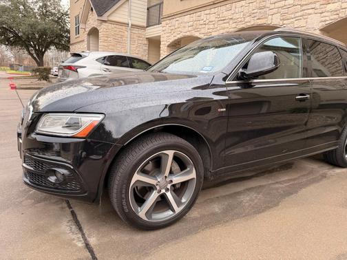 Black 2016 Audi Q5 3.0T Premium Plus