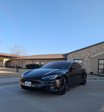 2020 Tesla Model S Long Range