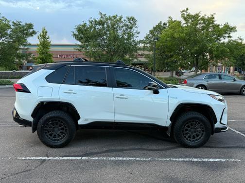 2023 Toyota RAV4 Prime XSE