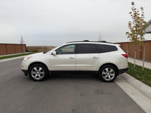2012 Chevrolet Traverse LTZ