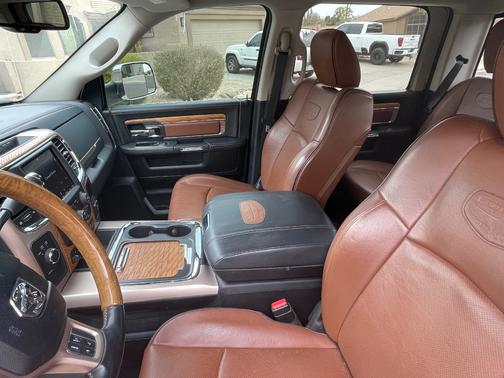 2018 RAM 3500 Laramie