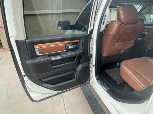 2018 RAM 3500 Laramie