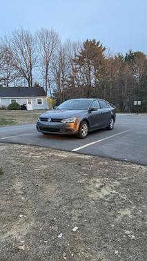 Gray 2013 Volkswagen Jetta TDI