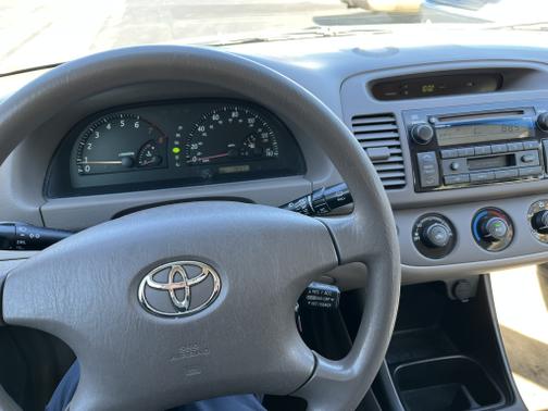 2003 Toyota Camry LE