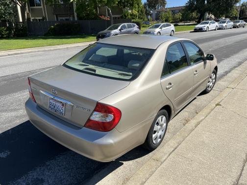 2003 Toyota Camry LE