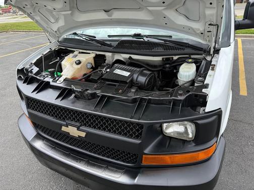 2007 Chevrolet Express 3500 Base