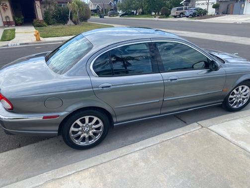 2003 Jaguar X-Type 2.5
