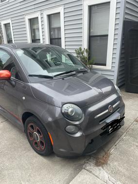 2014 FIAT 500e Battery Electric