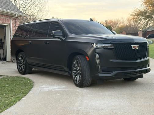 2024 Cadillac Escalade ESV Sport Platinum