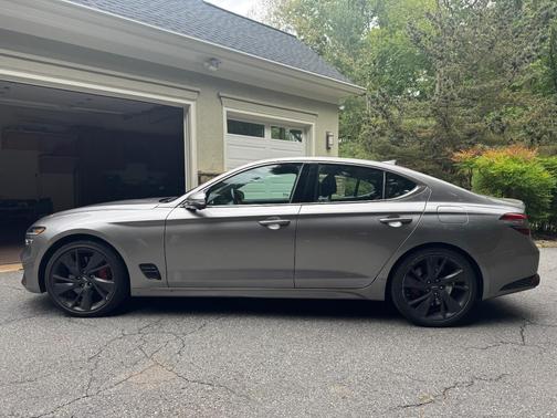 Silver 2022 Genesis G70 3.3T